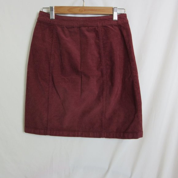 Pilcro and Letterpress Anthropologie Corduroy Skirt Burgundy Knee Size Small - Picture 6 of 13